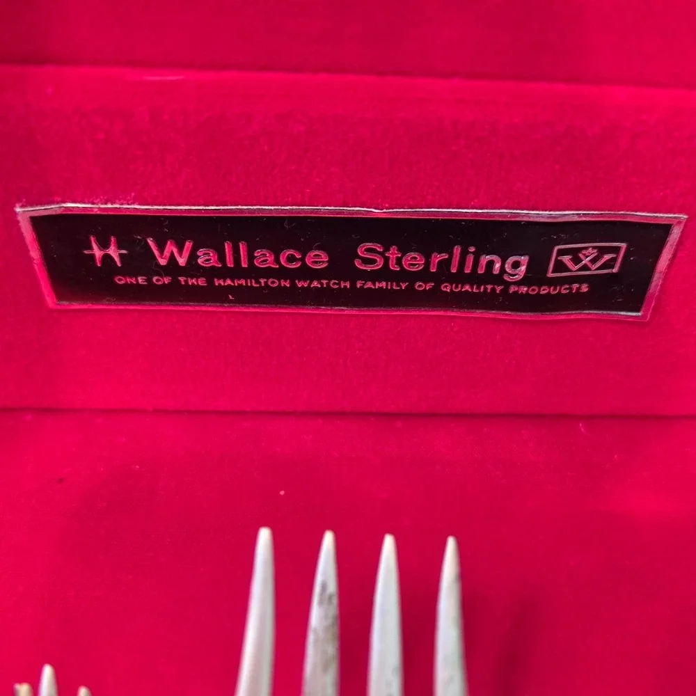 Wallace Grande Baroque Sterling Silver Flatware Set 61 Pieces Wooden Chest
